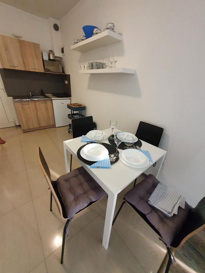Lexi Apartman Apartamento Hajdúszoboszló Exterior foto
